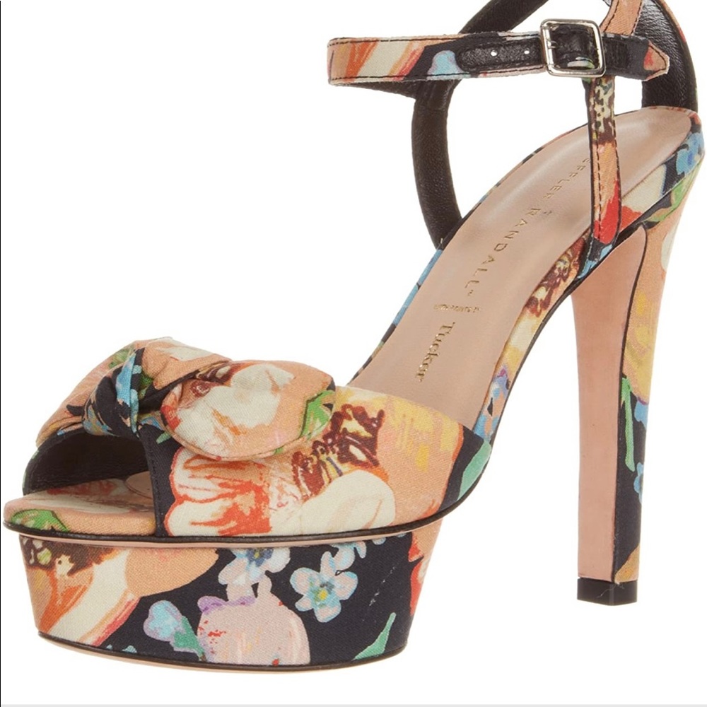 Loeffler Randall
Dahlia Floral Bow Sandal